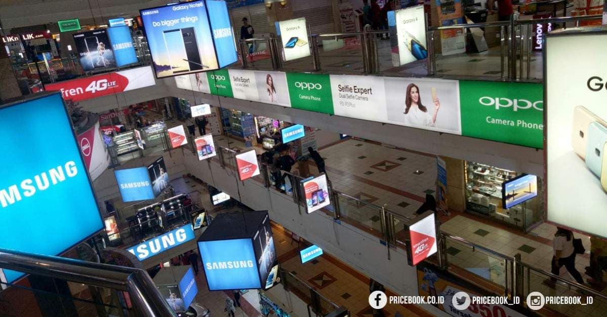 Mall Ambassador