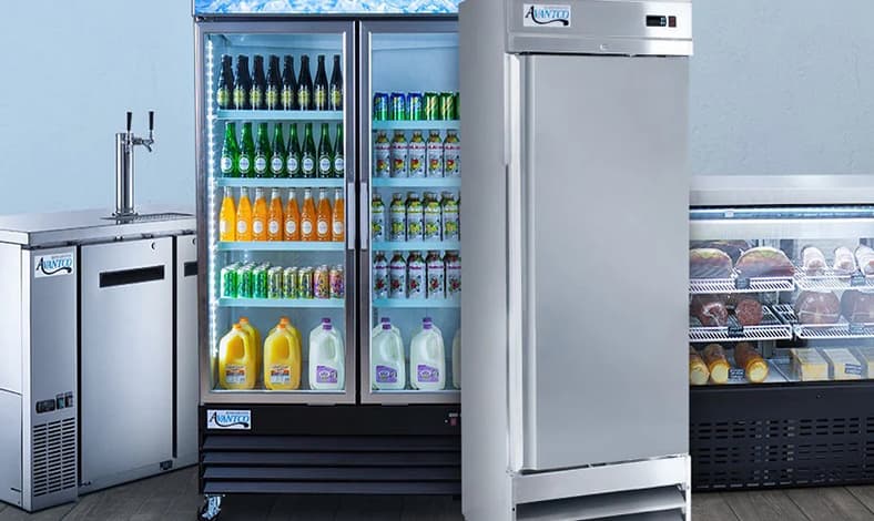 Perbedaan Kulkas, Freezer dan Showcase
