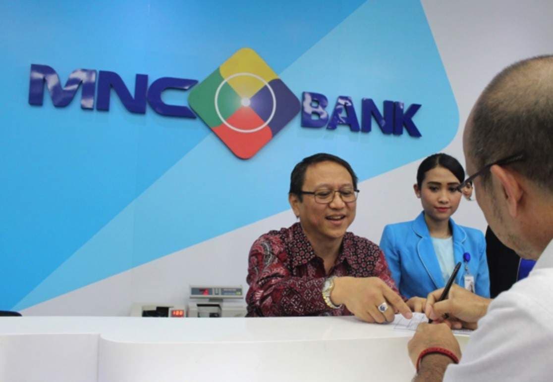 penerbit kartu kredit bank MNC