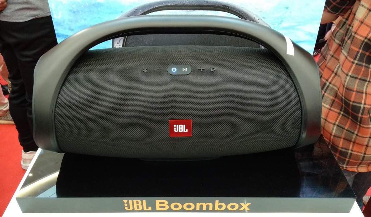 JBL Boombox