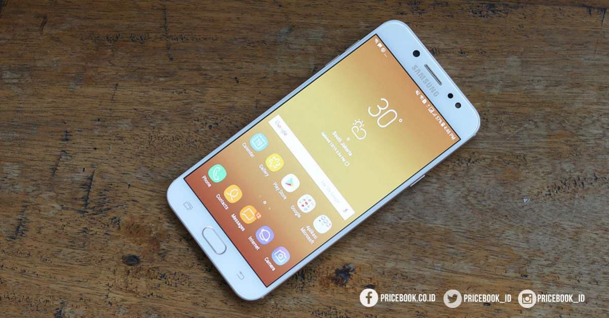 samsung J7+