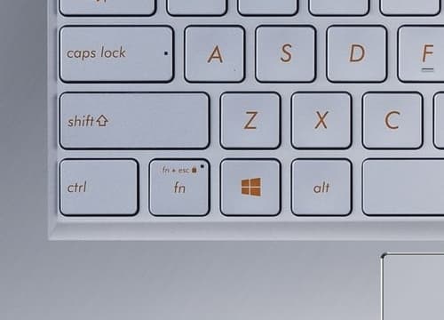tombol shift