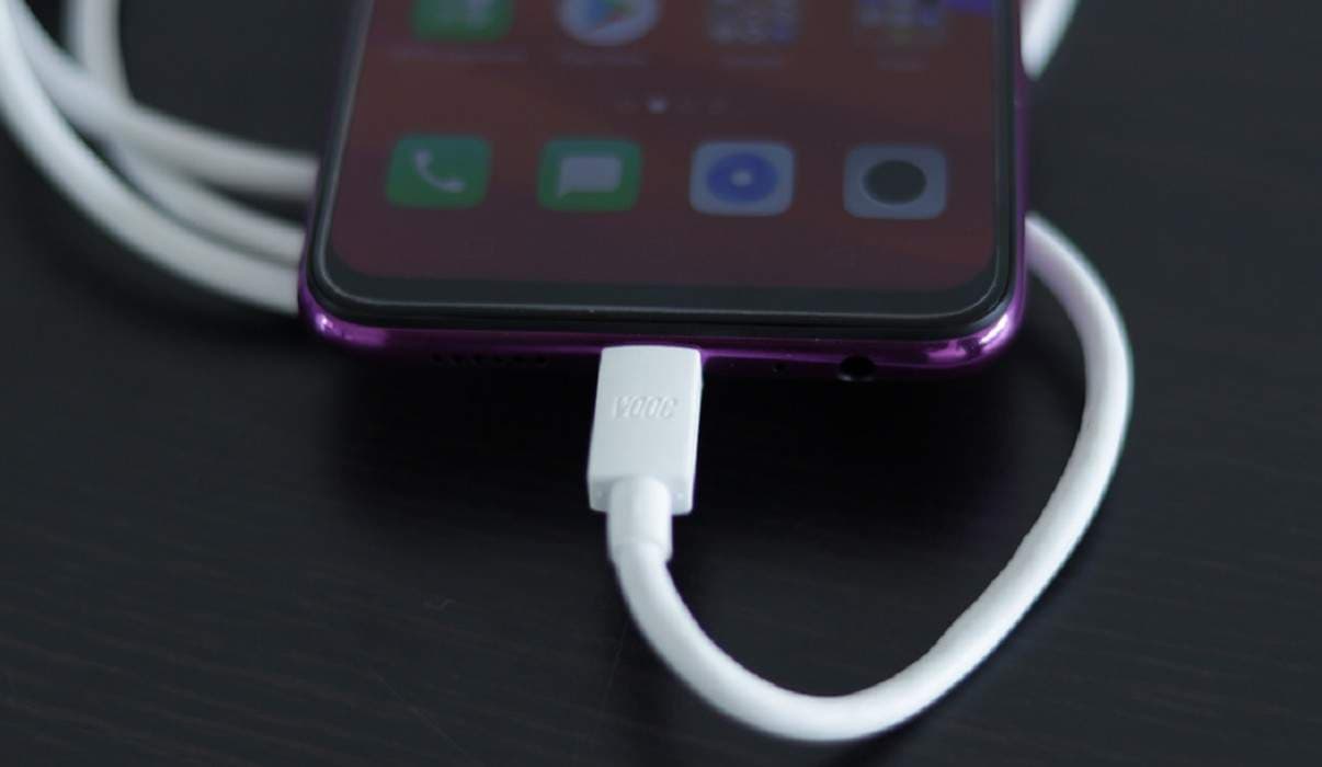 uji charging oppo f9