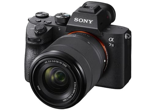 kamera mirrorless terbaru