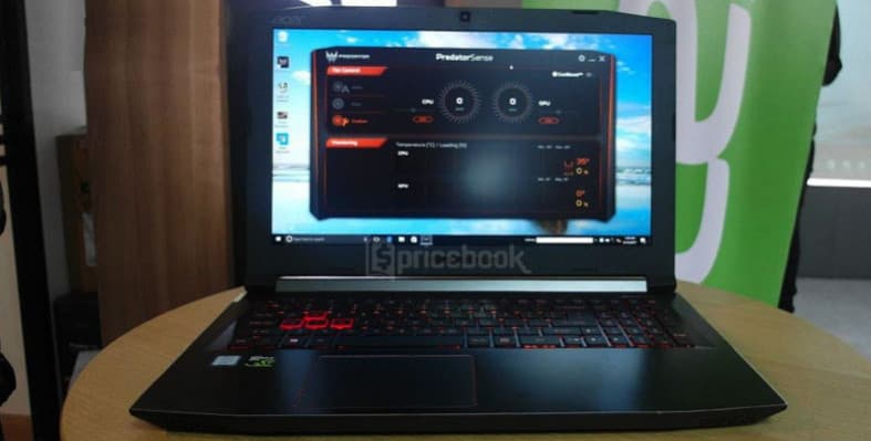Acer Predator Helios 300 PH315-52