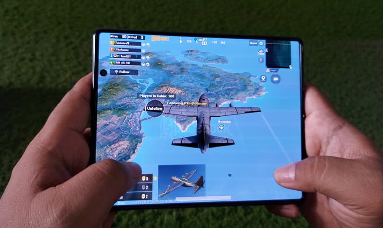 Hands On Samsung Galaxy Z Fold 2