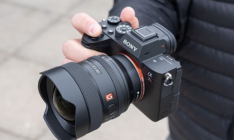 Sony FE 14mm F1.8 G Master