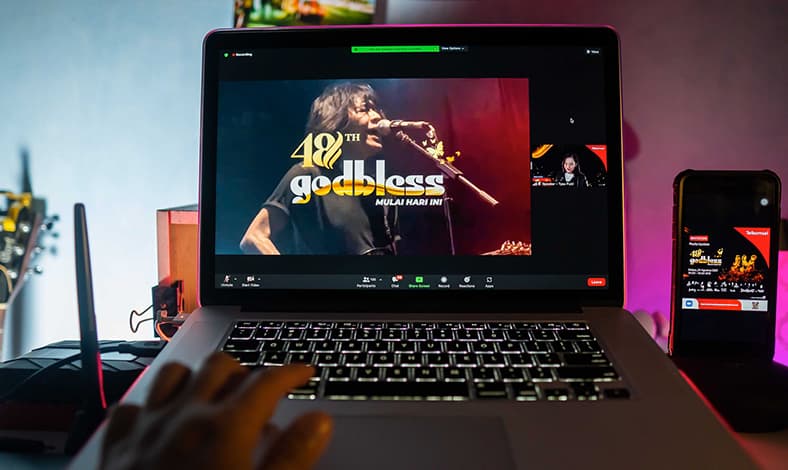 Konser Virtual “Godbless 48th Anniversary: Mulai Hari Ini” di Aplikasi MAXstream