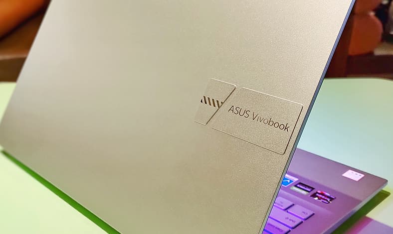 ASUS Vivobook Pro 15 OLED