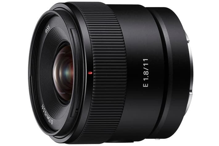lensa sony terbaru