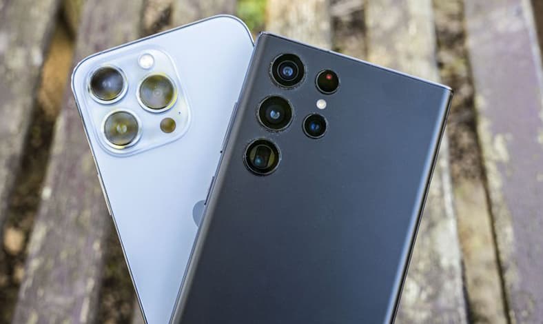 Samsung Galaxy S22 Ultra VS iPhone 13 Pro Max