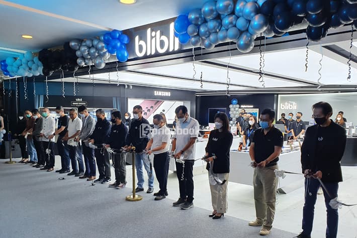 blibli resmikan toko ritel offline