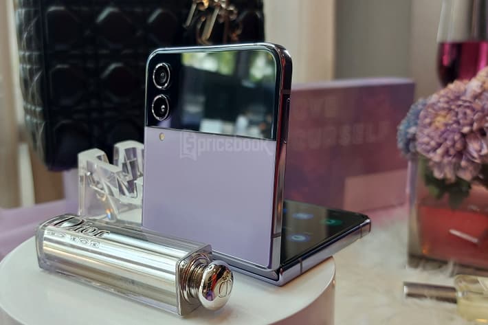 Harga Samsung Galaxy Z Flip4 5G Dibanderol Mulai 13 Jutaan