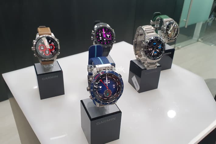 smartwatch garmin terbaik