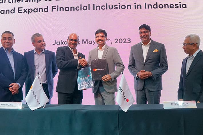 Indosat mastercard