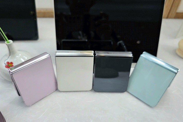 harga samsung galaxy flip 5