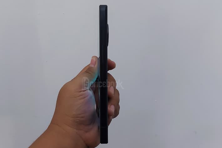 Fitur Unggulan dan Harga Sharp Aquos R7s di Indonesia-3