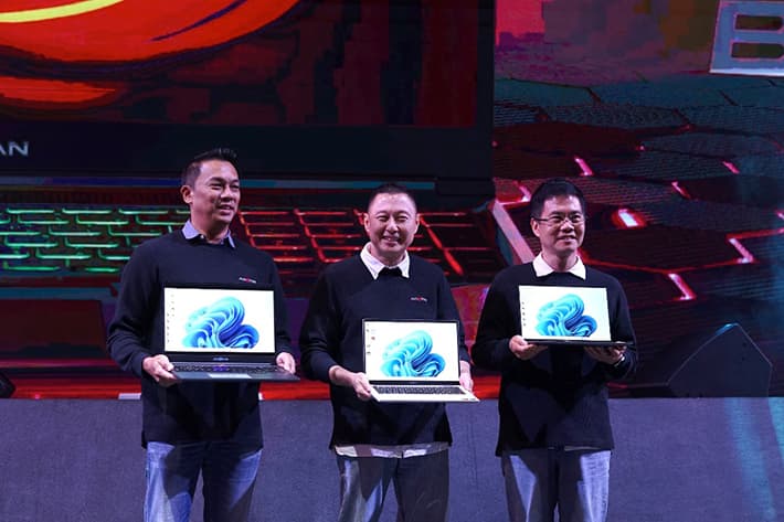 Advan WorkPro, Laptop Intel i5 Baru Cuman 4 Jutaan!