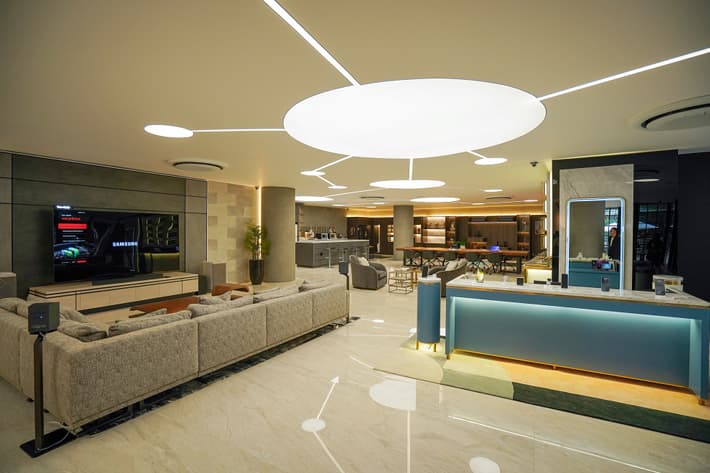 Merasakan Fitur AI di Samsung Experience Lounge-0