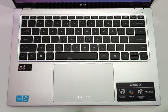 Swift Go 14 AI, Punya Layar 2.8K OLED dan Media Control Lighting Touchpad-1