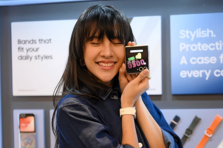 Fitur Galaxy AI di Galaxy Z Fold6 dan Z Flip6 yang Dipakai Anya Geraldine Dkk
