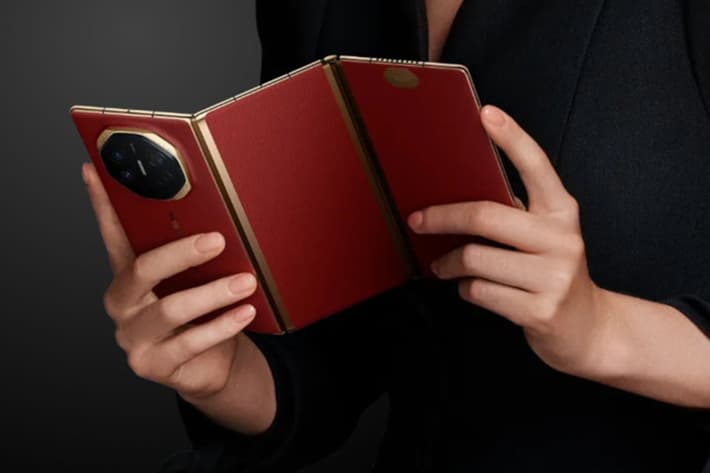 Huawei Mate XT Ultimate