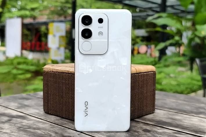 10 Hp vivo Terbaru 2026, Harga dan Spesifikasi-6