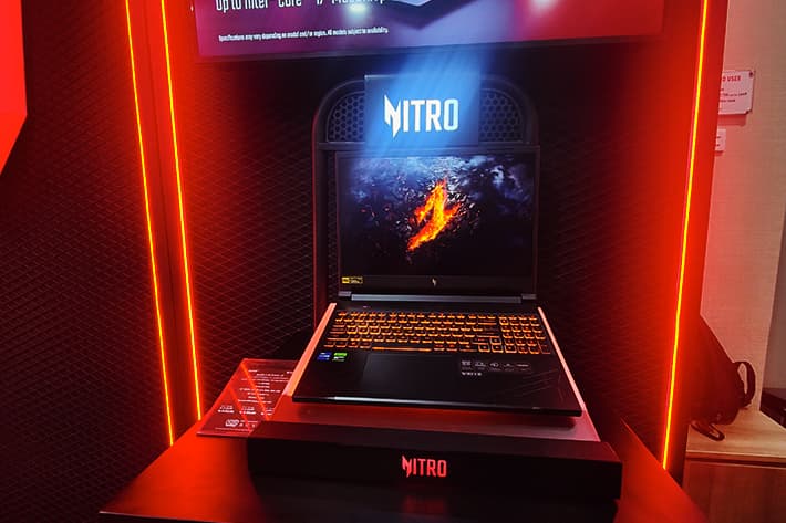 Acer Nitro V 16 (ANV16-71)