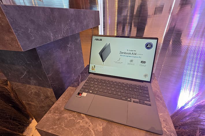 Review Zenbook A14 (UX3407QA)