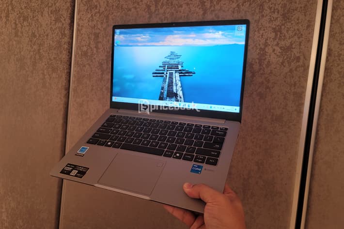 harga asus expertbook p5