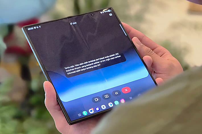 Tips cara maksimalkan liburan Galaxy Z Fold7 dan Z Flip7 dengan gemini AI