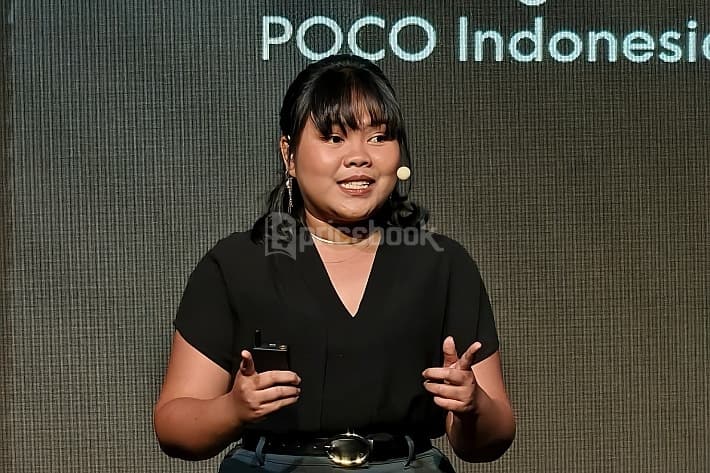 harga poco f8 pro