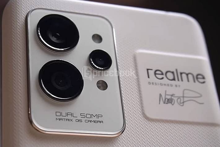 Evolusi realme GT Series: Dari Flagship Killer hingga Resolusi 200MP-4