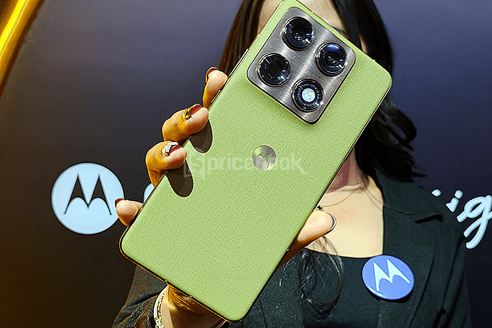 Review Motorola Signature