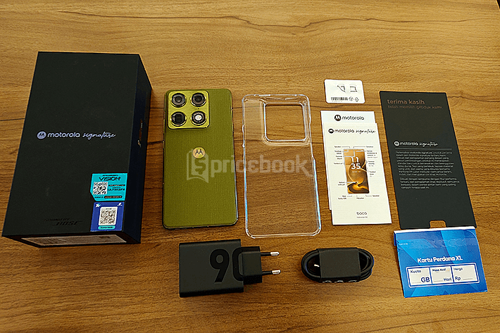 Review Motorola Signature