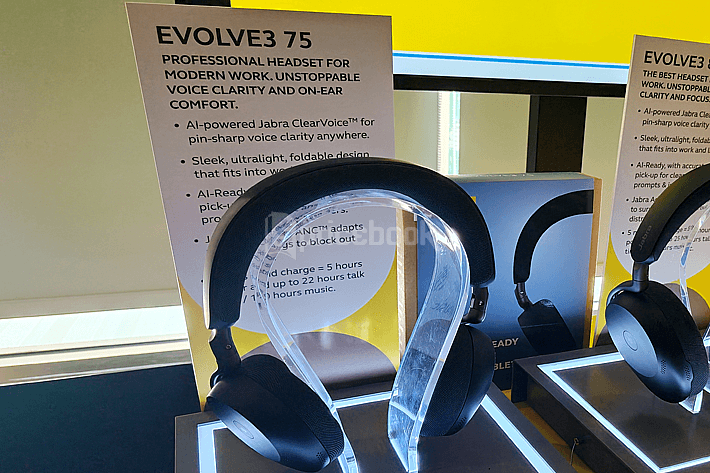 Review Jabra Evolve3 75