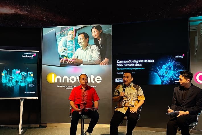 Indosat Business mengungkap lonjakan AI fraud, deepfake, dan rendahnya kesiapan cyber resilience enterprise di Indonesia lewat whitepaper terbaru.
