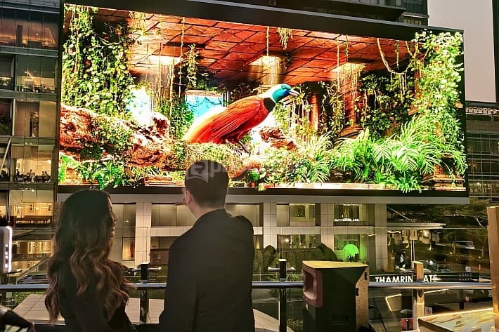 layar led 3d iconic thamrin